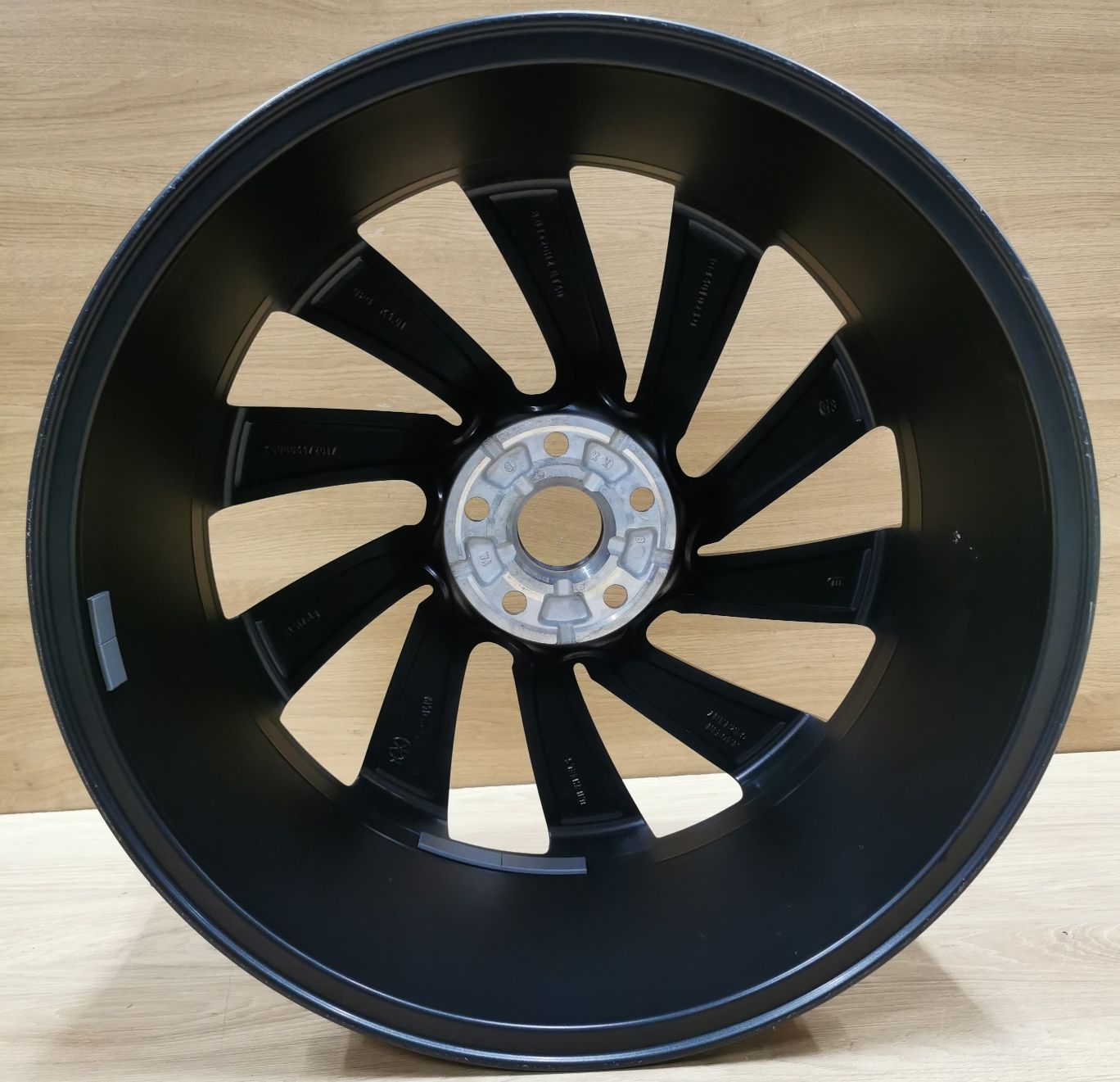 Vw Arteon R Line Rosario G D Oem Alloy Wheels