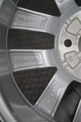 19 brescia alloy wheel