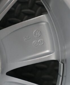 vw polo wheel size