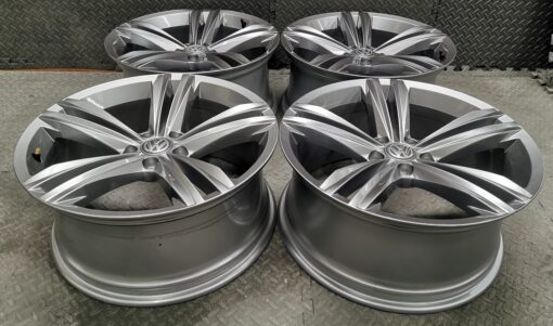 vw pretoria wheels 18 black