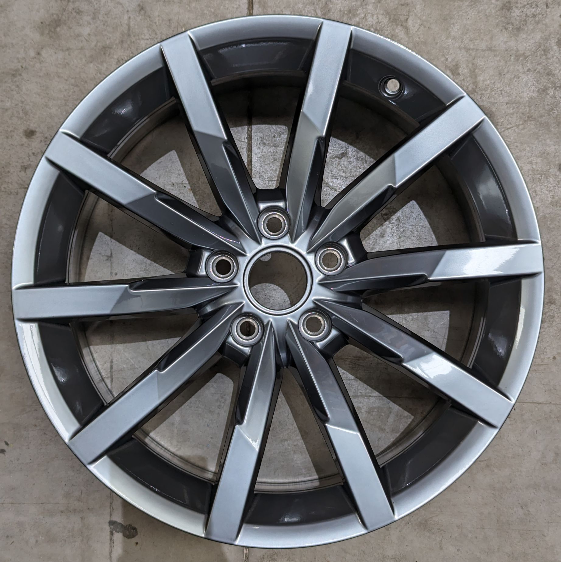 VW Passat 3G – Monterrey 3G0601025Q – OEM Alloy Wheels