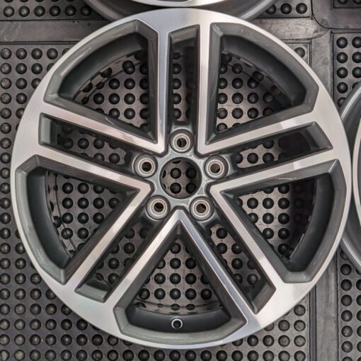 black alloy rims